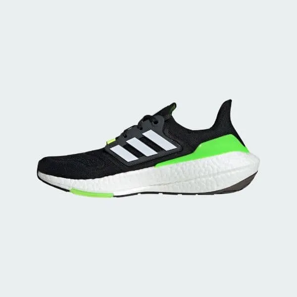     22  Adidas ULTRABOOST 22 FTW M GX6640