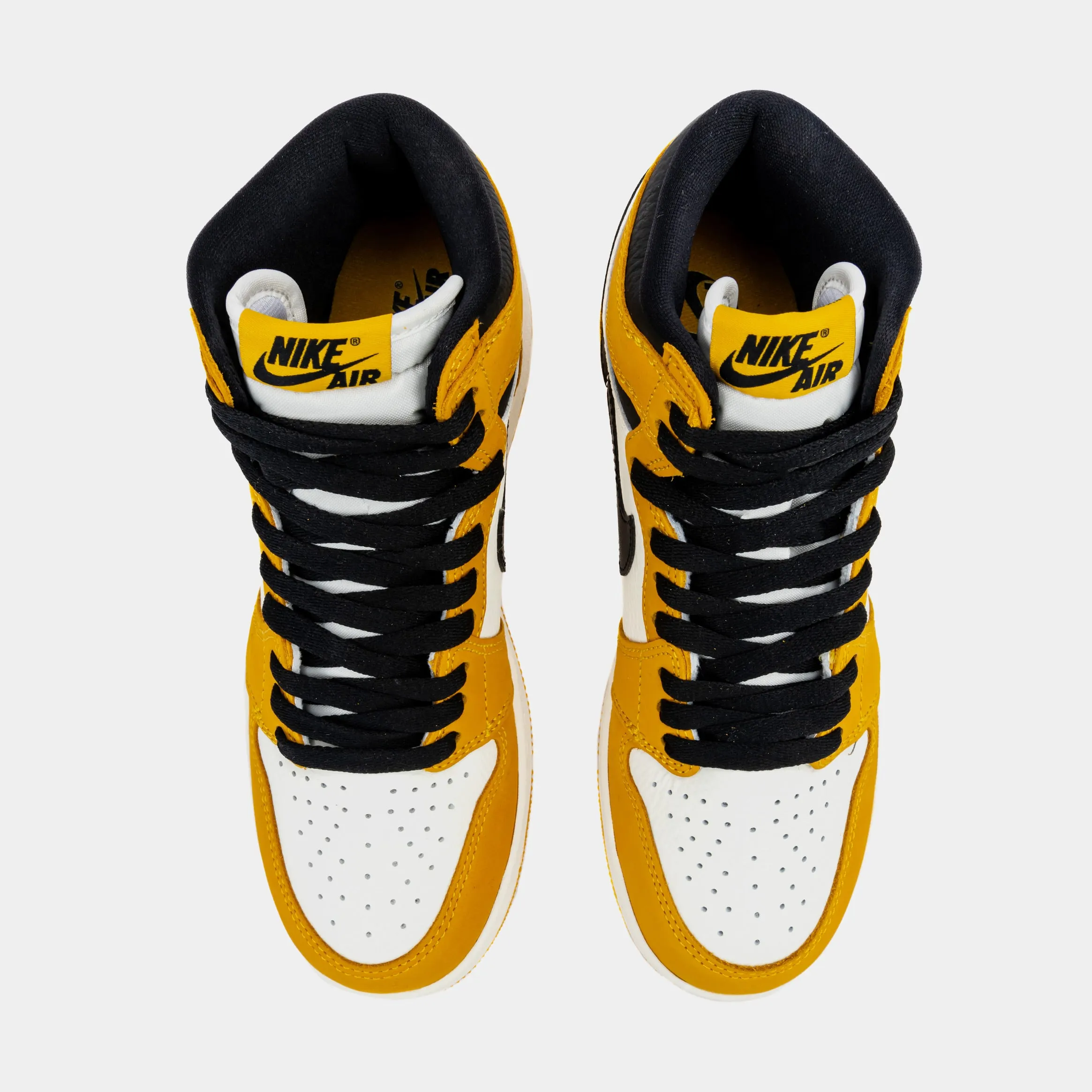 Air Jordan 1 Retro High OG Yellow Ochre Grade School Lifestyle Shoes (Yellow Ochre/Sail/Black)