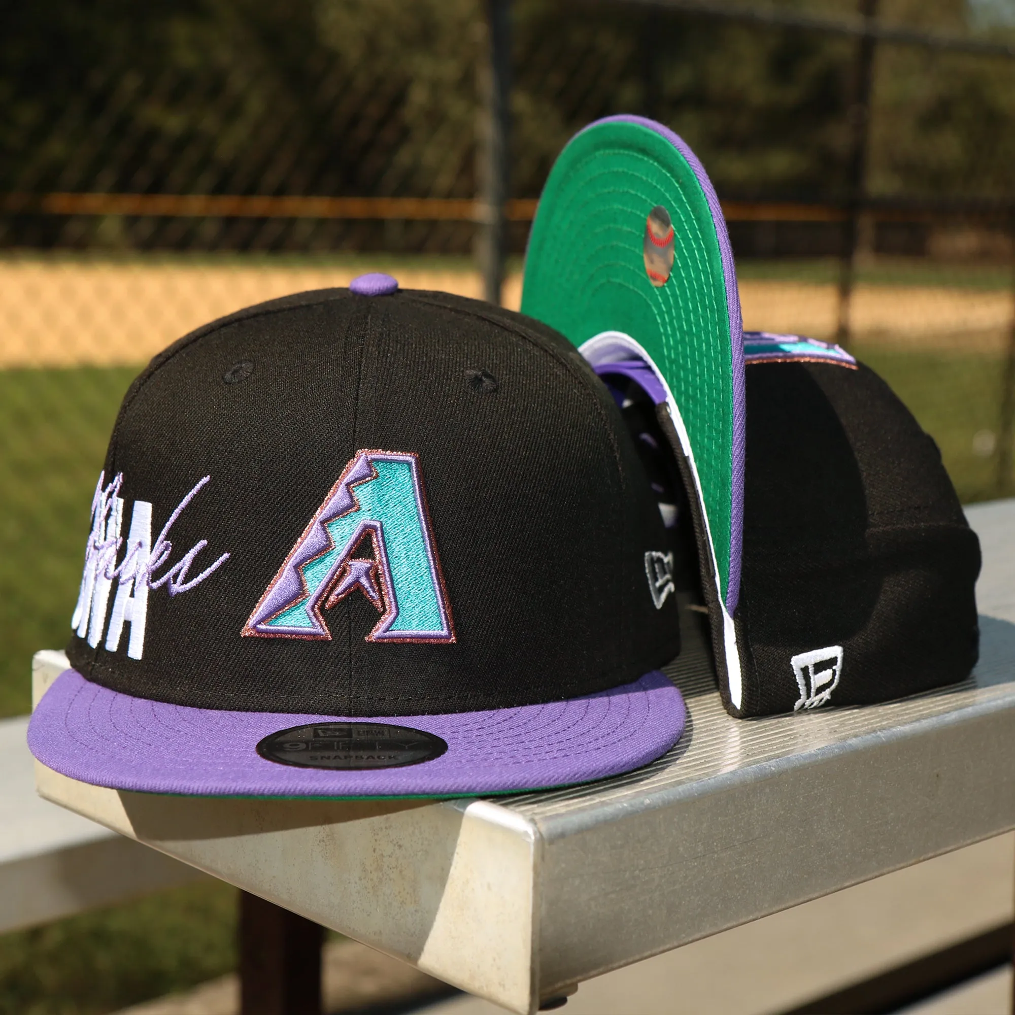 Cooperstown Arizona Diamondbacks MLB Side Font Green Bottom 9Fifty Snapback Cap | Black Snap Cap