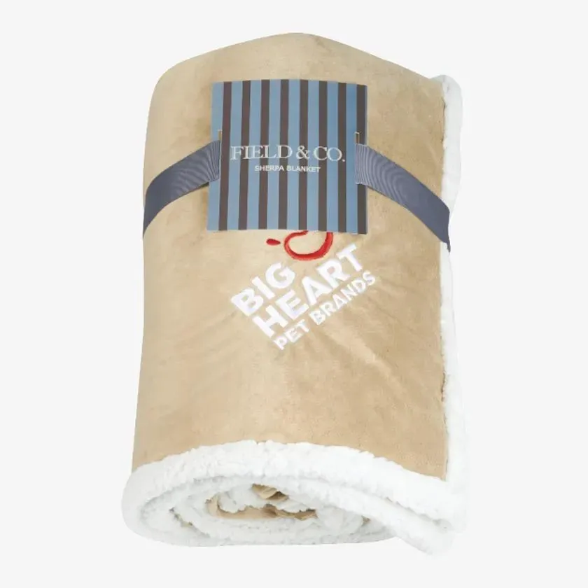 Field & Co Cambridge Oversized Sherpa Blanket 7950-51 Tan