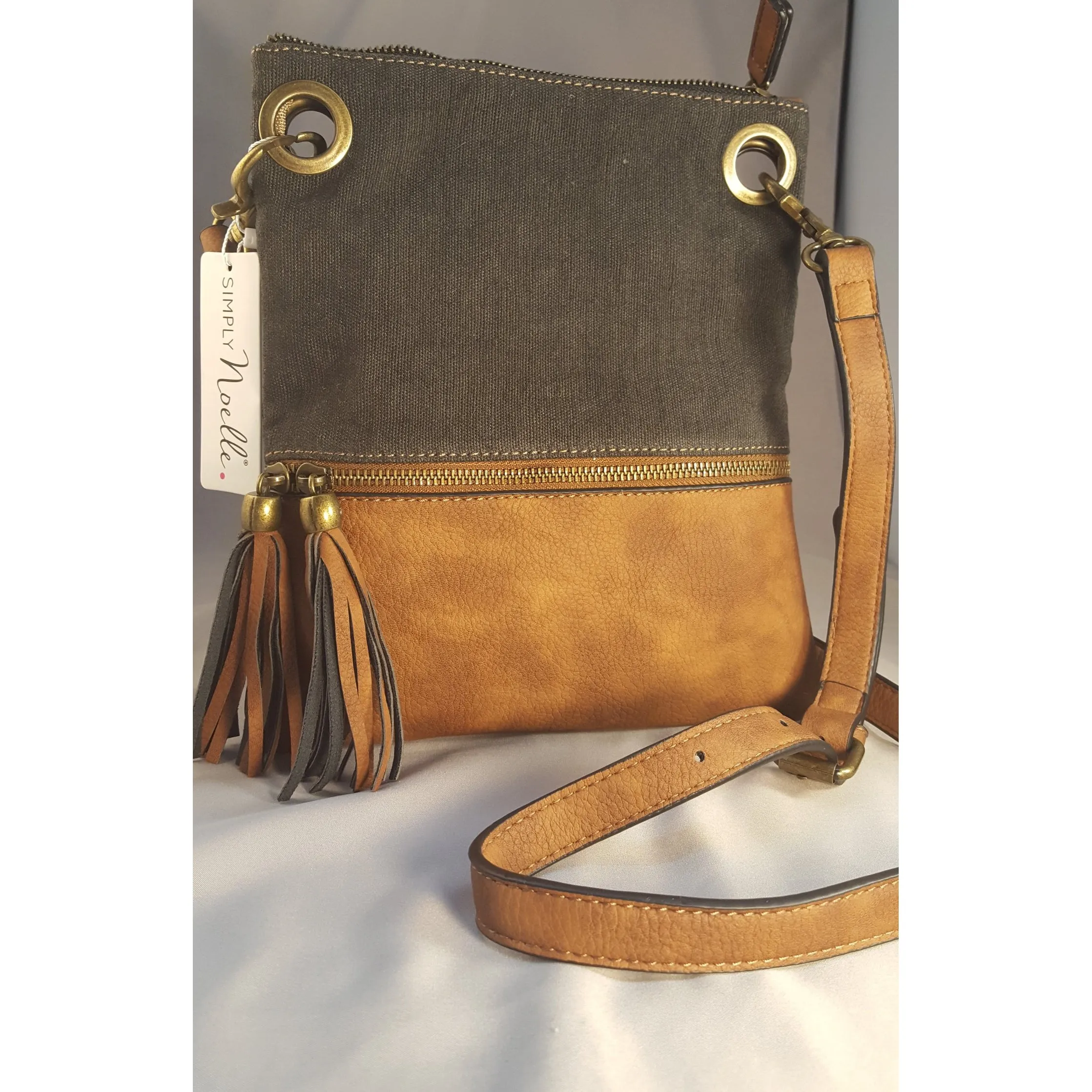 Simply Noelle Open Road Messenger