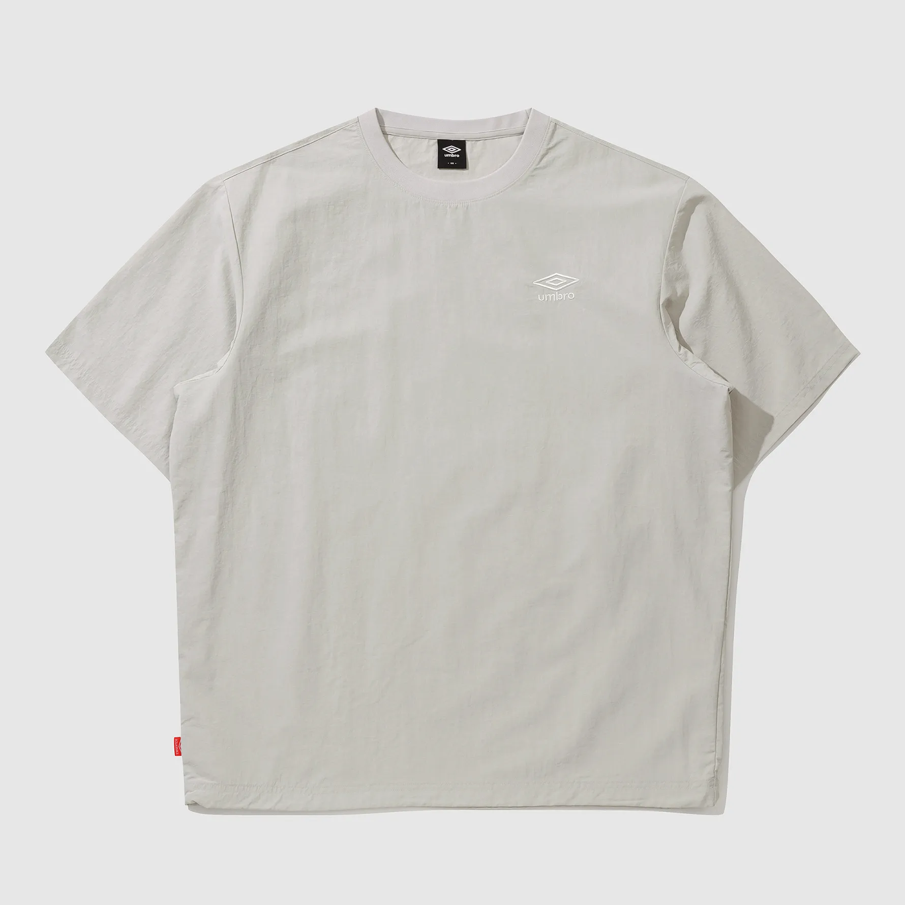 UMBRO  |Nylon U-Neck Plain Short Sleeves T-Shirts