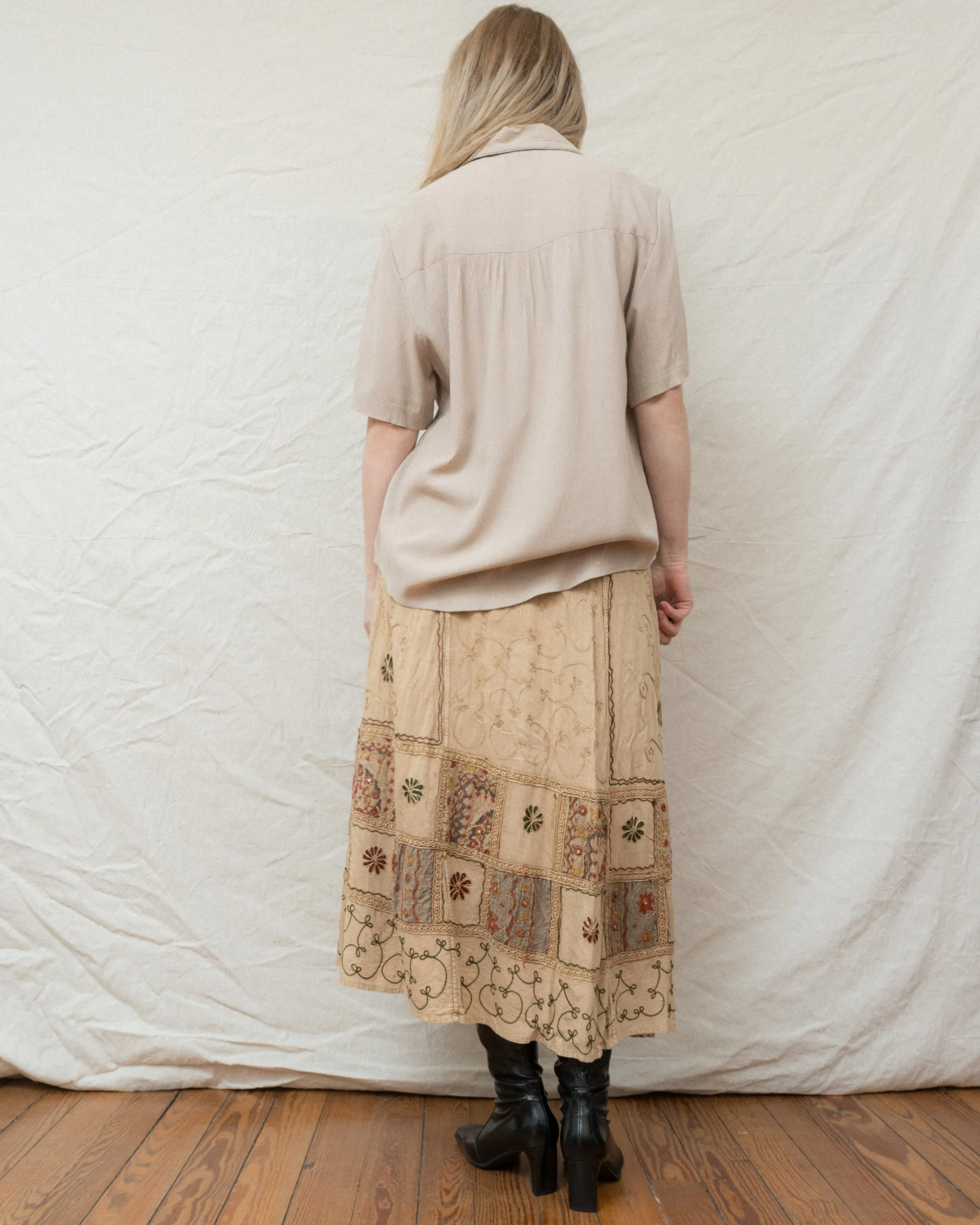 Vintage Beige Crinkle Shirt (S/M)